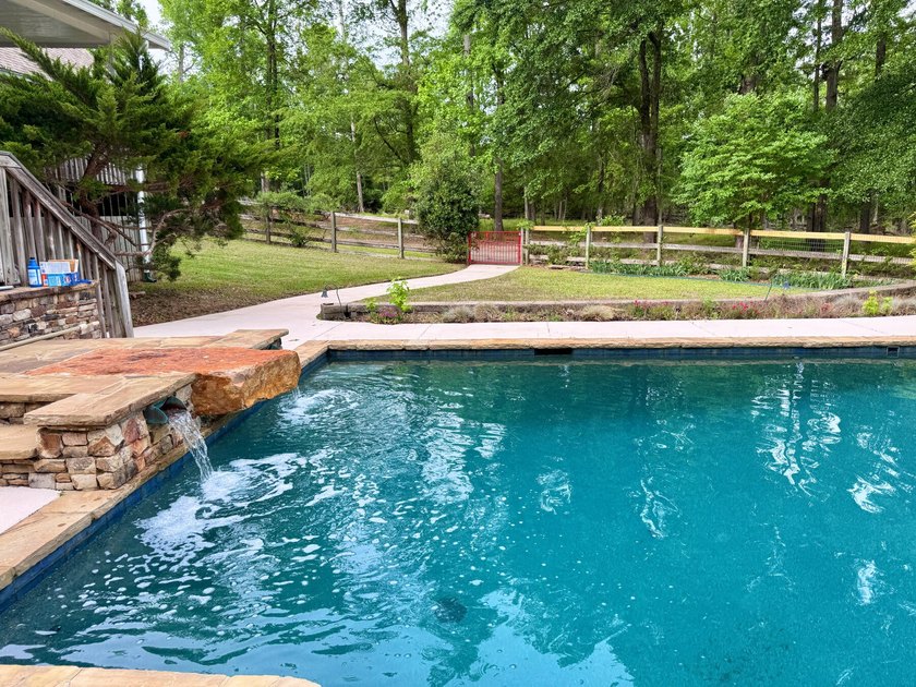 Welcome home to your peaceful, private retreat on 8.25 acres - photo 18