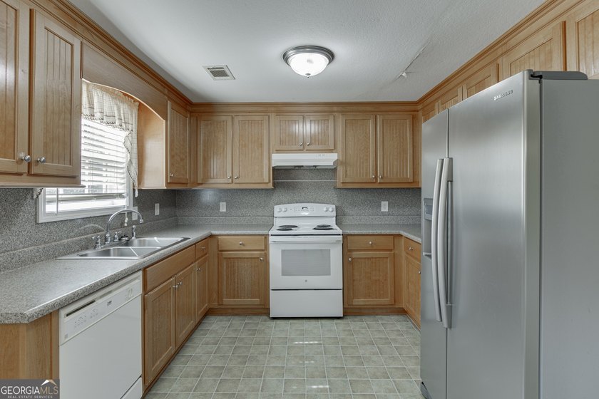 Discover the perfect blend of country living &amp; everyday - photo 39