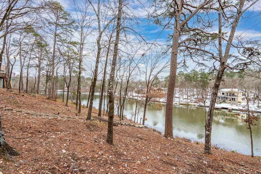 Experience true waterfront living with this beautifully - photo 42