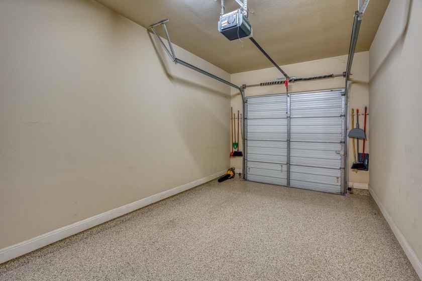 Don't miss this beautiful 2-bedroom, 2-bathroom townhome in the - photo 13