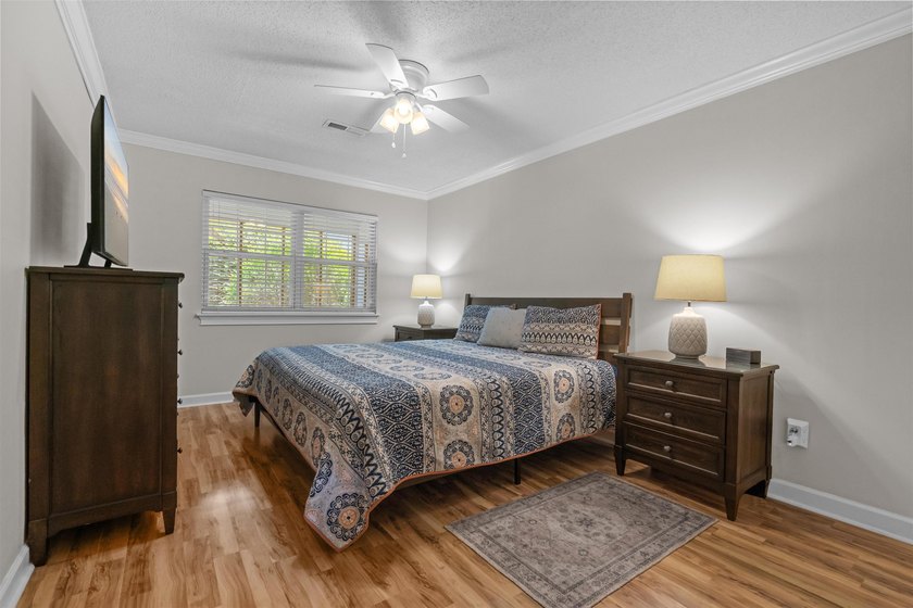 Welcome to 1418 Cane St. #4, a charming 3-bedroom, 2-bath - photo 24