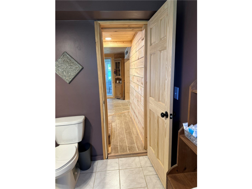 Welcome to 35 Bolton Avenue-a completely renovated, move-in - photo 28