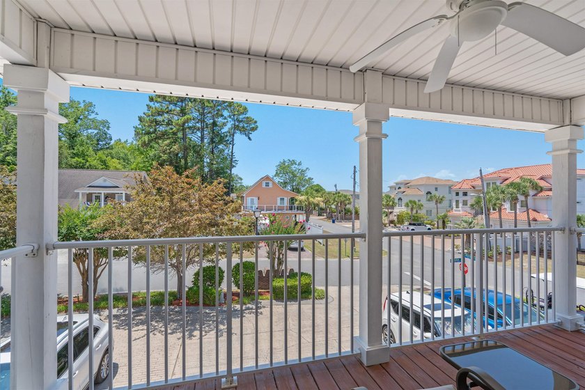 Welcome to 1418 Cane St. #4, a charming 3-bedroom, 2-bath - photo 33