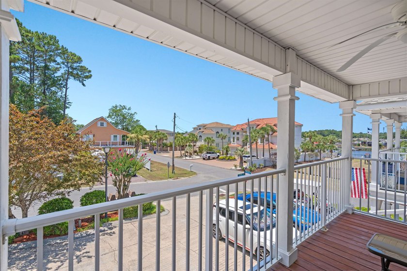 Welcome to 1418 Cane St. #4, a charming 3-bedroom, 2-bath - photo 37