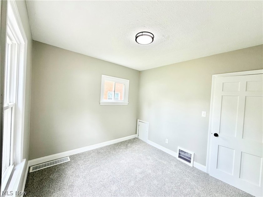 Welcome home to this fully remodeled, move-in-ready Cape Cod - photo 11