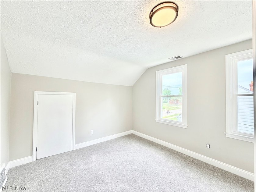 Welcome home to this fully remodeled, move-in-ready Cape Cod - photo 17