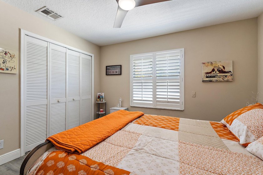 Short sale addendum must be included on all offers. 3 bedroom, 2 - photo 27