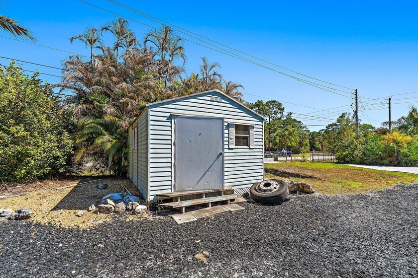 Short sale addendum must be included on all offers. 3 bedroom, 2 - photo 34
