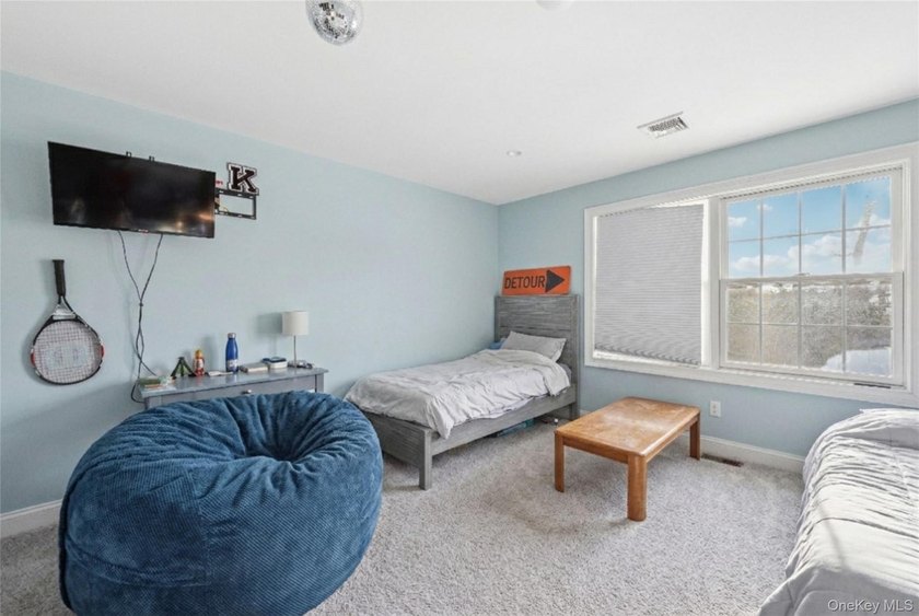 Beautiful Spacious home, prime - photo 19
