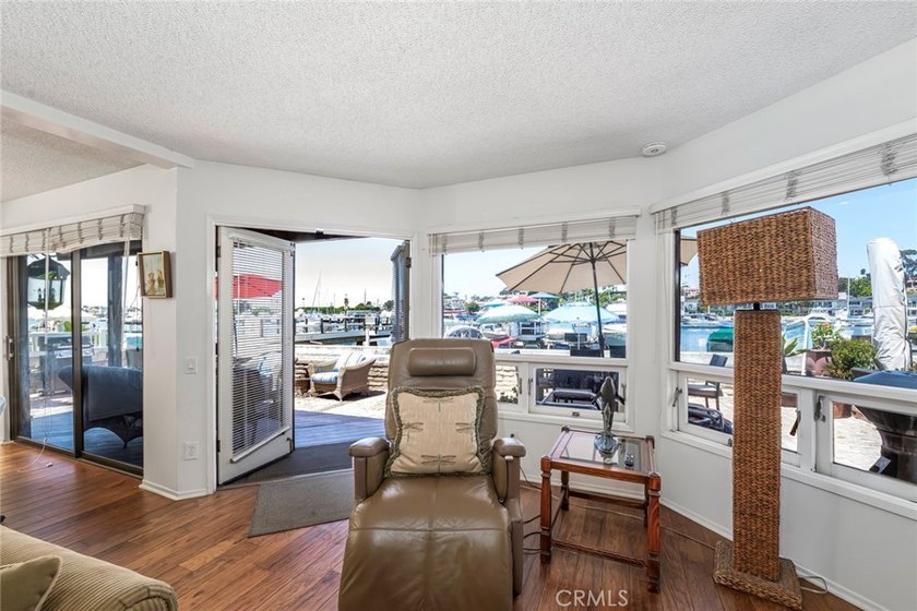 Furnished Winter Seasonal Rental. Defined by the charm of an - photo 13