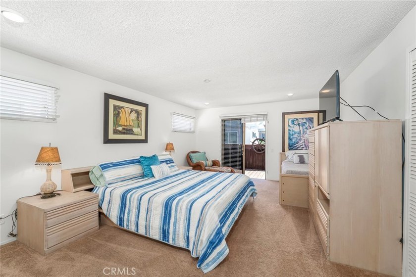 Furnished Winter Seasonal Rental. Defined by the charm of an - photo 39