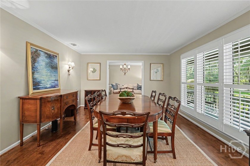 Welcome home to this beautifully maintained 4-bedroom, 2.5-bath - photo 12