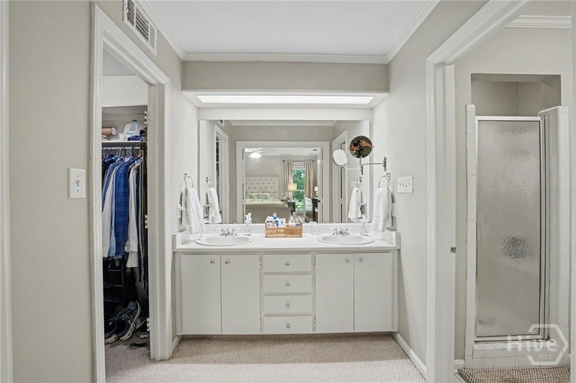 Welcome home to this beautifully maintained 4-bedroom, 2.5-bath - photo 35
