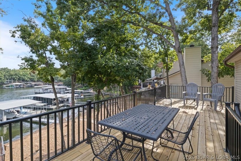 You will love this beautifully remodeled, partially furnished - photo 11