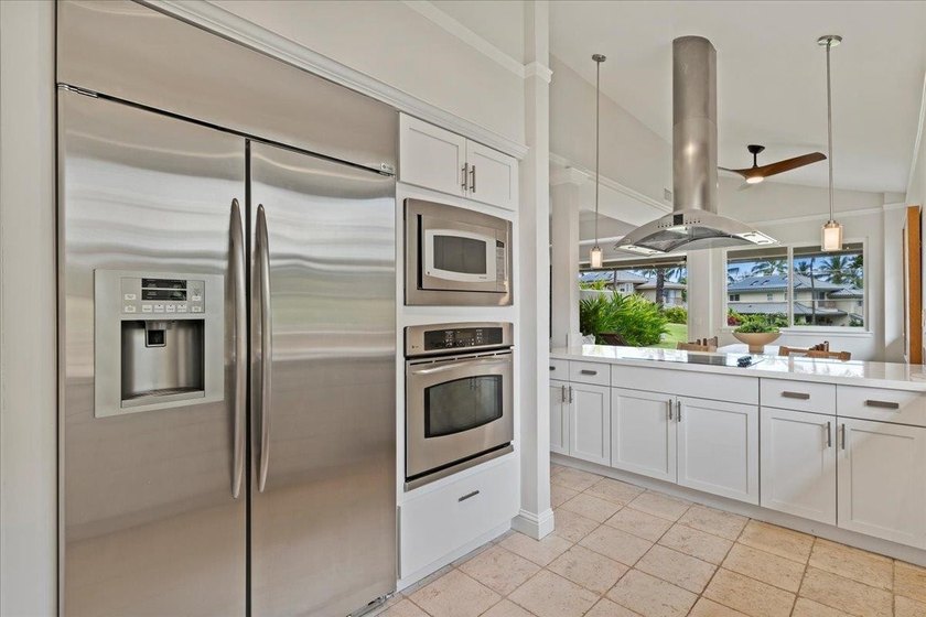 Welcome to Kai Malu 43B, beautifully remodeled in 2024, this - photo 14