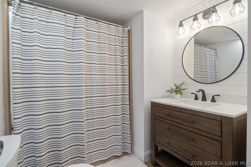 You will love this beautifully remodeled, partially furnished - photo 18