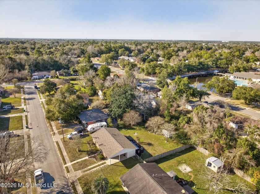 WOW !!! CHECK OUT THE NEW PRICE ON THIS CUTIE. RECENTLY UPDATED - photo 32