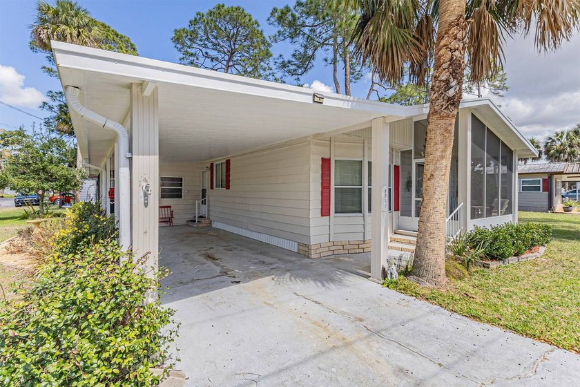 BUY WITH CONFIDENCE - MAKE AN OFFER NOW! SELLER IS WILLING TO - photo 2