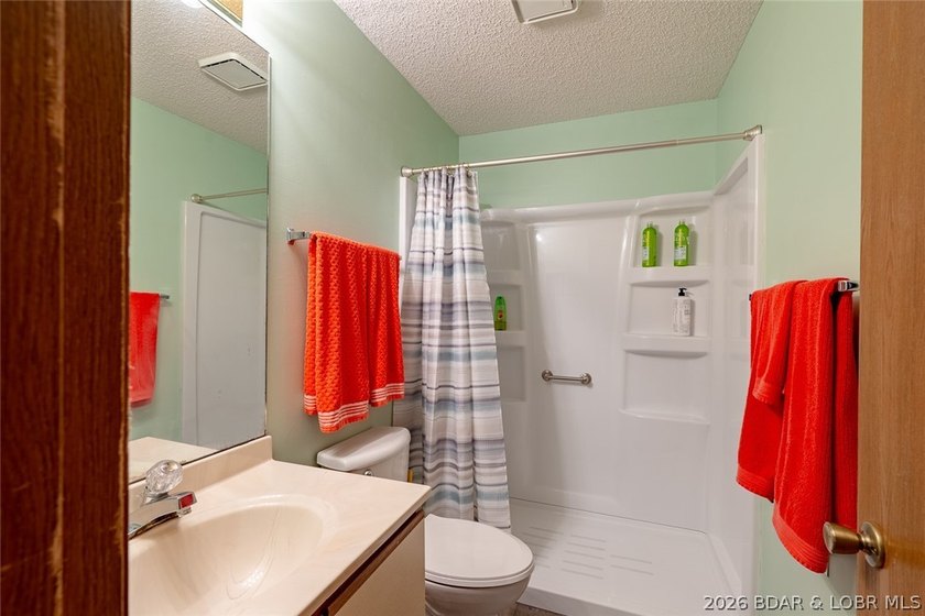 Looking for a peaceful place at the lake to truly call your own? - photo 11
