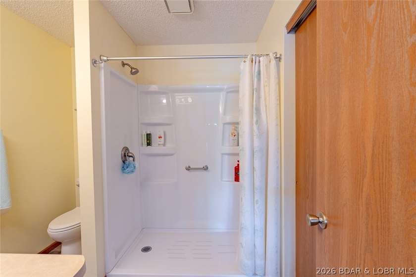 Looking for a peaceful place at the lake to truly call your own? - photo 19