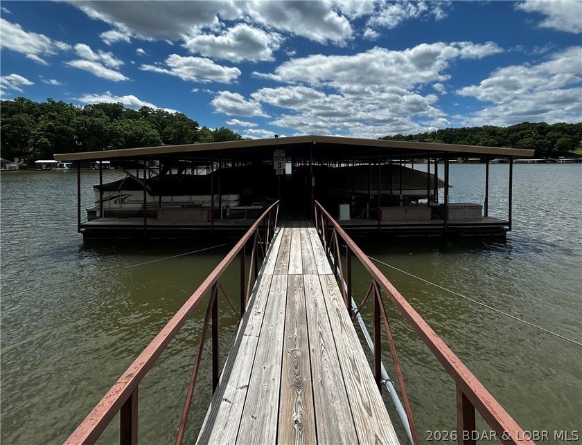Looking for a peaceful place at the lake to truly call your own? - photo 21