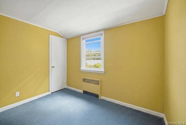 458 N Magee Street welcomes you to a 6br/,2bth DUPLEX, 2 updated - photo 29