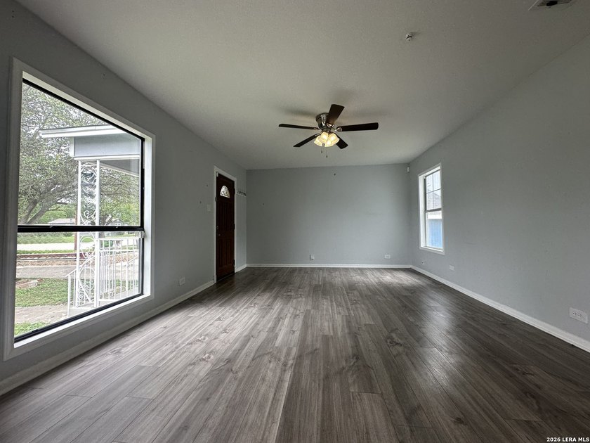 Quaint 2 bedroom 2 bath home. Located very near the historic - photo 9