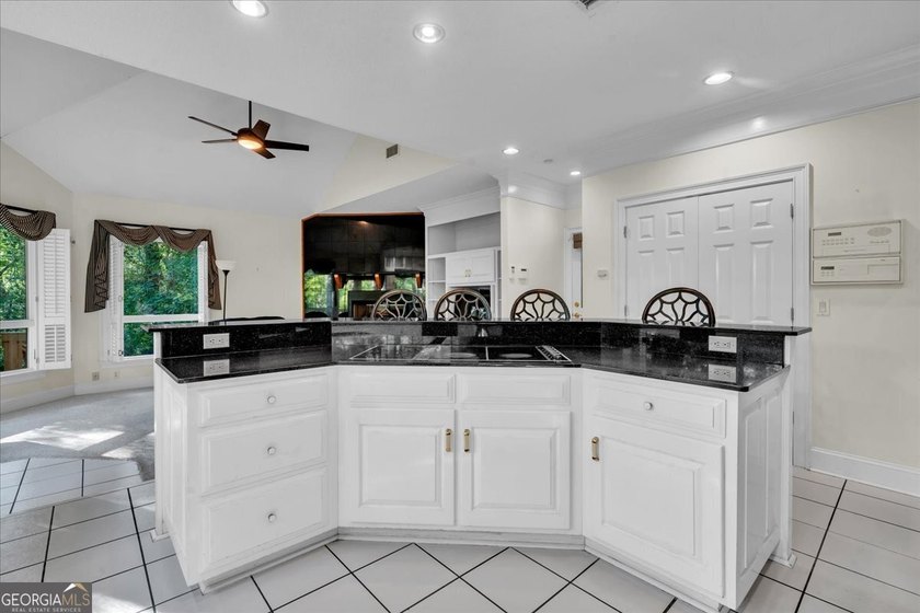 Welcome to a truly one of a kind country retreat nestled on 18 - photo 18