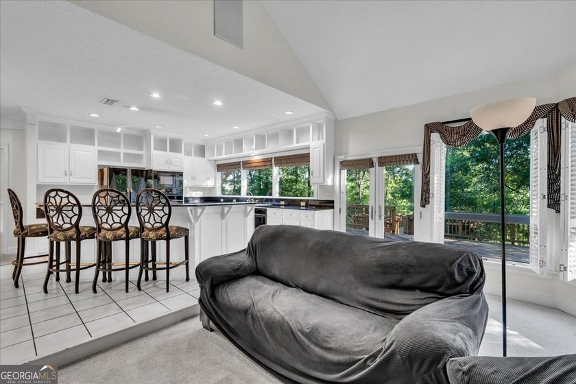 Welcome to a truly one of a kind country retreat nestled on 18 - photo 20