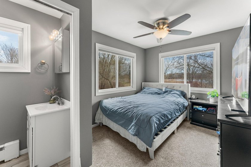 PLEASANT LAKE! Don't miss this rare opportunity to own 62 feet - photo 24