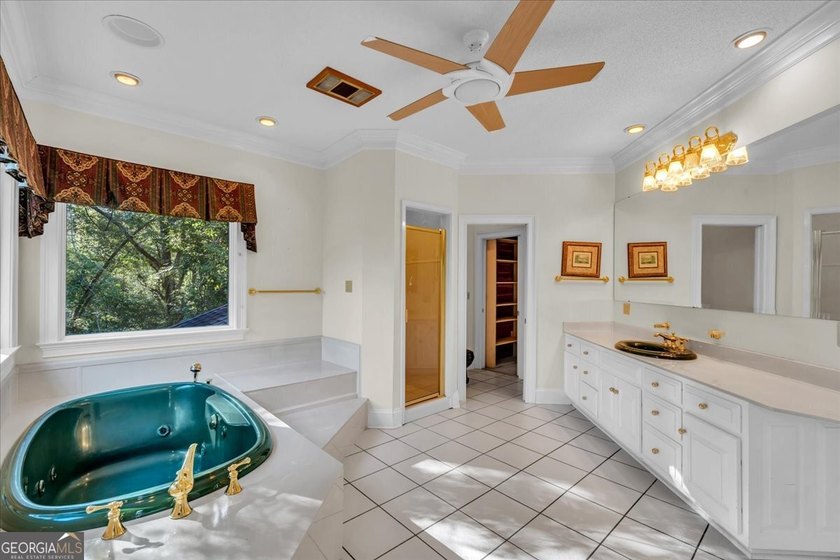 Welcome to a truly one of a kind country retreat nestled on 18 - photo 32