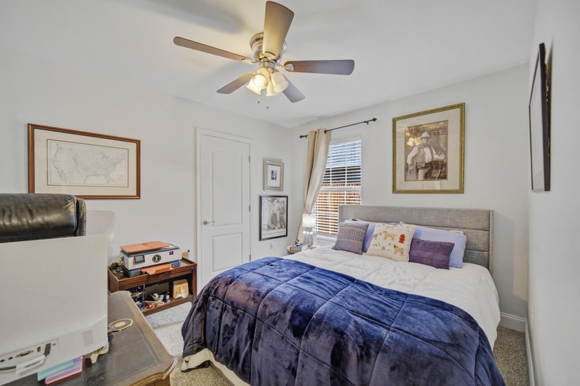 Welcome to this beautifully upgraded coastal retreat in the - photo 33