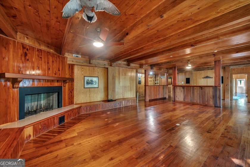 Welcome to a truly one of a kind country retreat nestled on 18 - photo 41