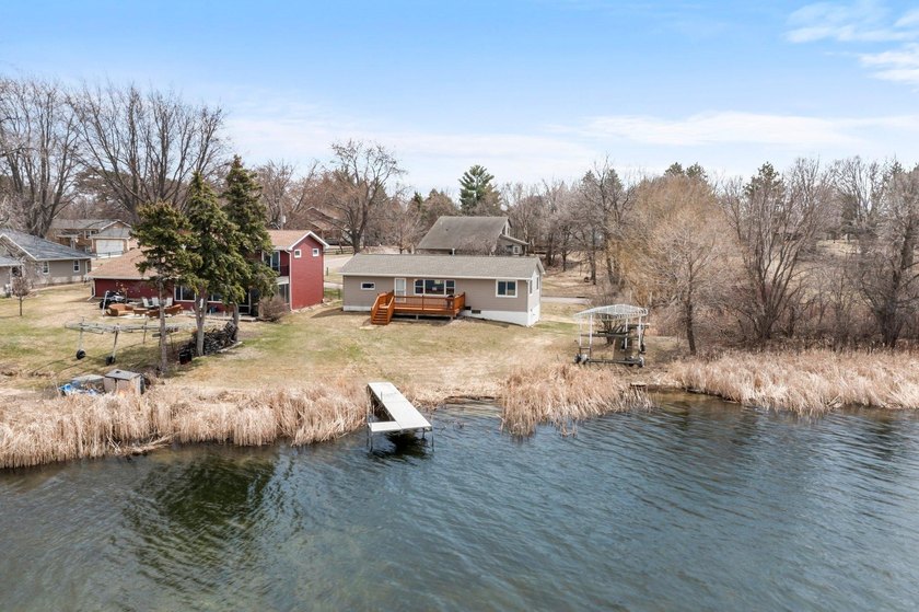 PLEASANT LAKE! Don't miss this rare opportunity to own 62 feet - photo 41