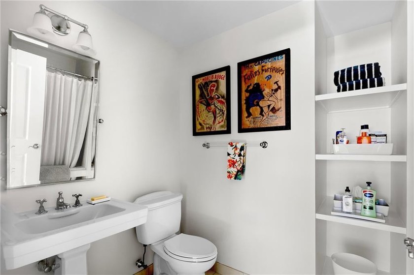 Under contract contingent on sale of buyer's property. Showing - photo 26