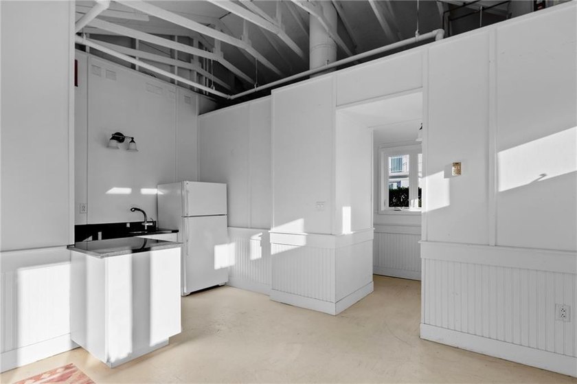Under contract contingent on sale of buyer's property. Showing - photo 39