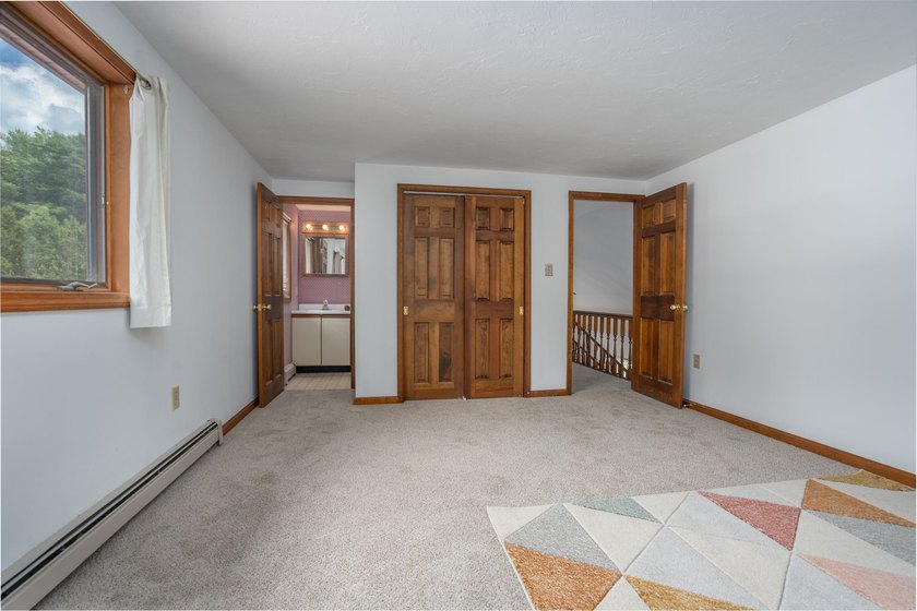 Sprawling and versatile, this impressive Loudon property offers - photo 21
