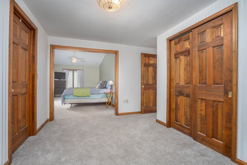 Sprawling and versatile, this impressive Loudon property offers - photo 27
