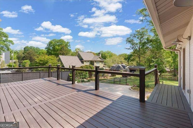 Welcome to this beautifully remodeled and extraordinarily unique - photo 42