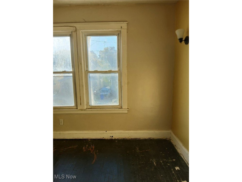 Charming Colonial with Great Potential in Cleveland! Welcome to - photo 13