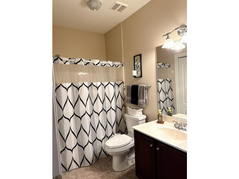 This beautiful, spacious home is located in the highly - photo 27