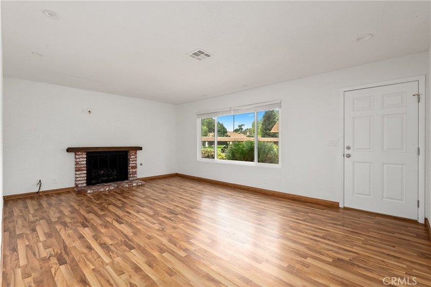 18 Flag Way - photo 3