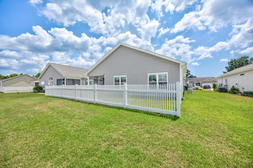 Well maintained &amp; well cared for single level Edisto Model by - photo 42