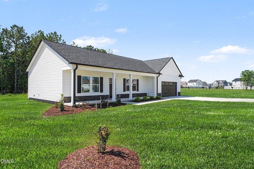 Move-In Ready! Welcome to the Gander Lake Pool Community, where - photo 2