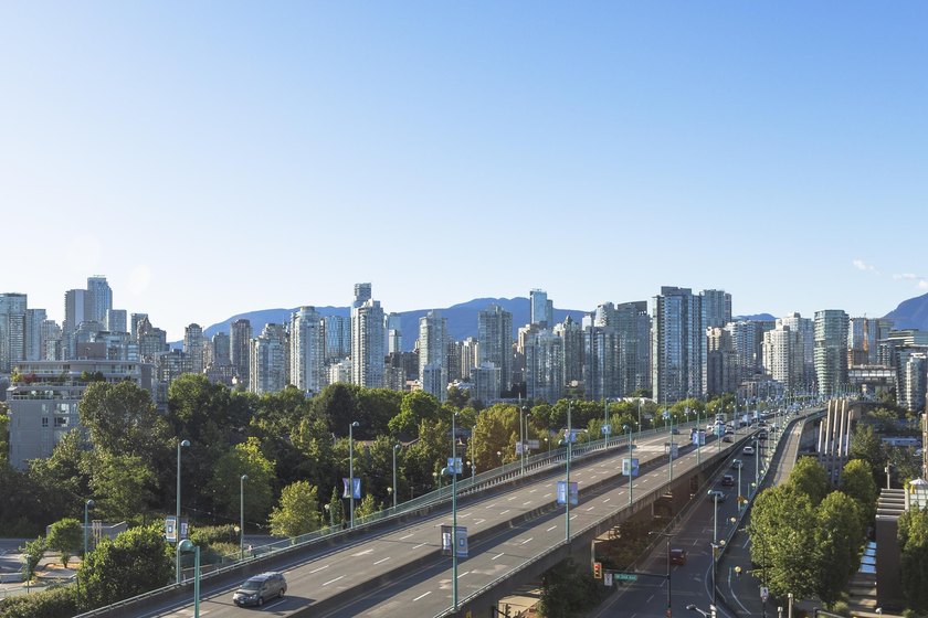 Looking for a sophisticated loft with iconic Vancouver views? - photo 23
