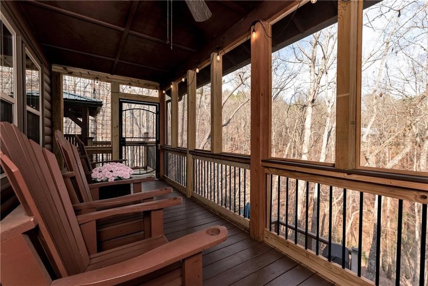 Stunning 3 bed 3 bath log cabin on 2.82 acres of serenity with a - photo 48