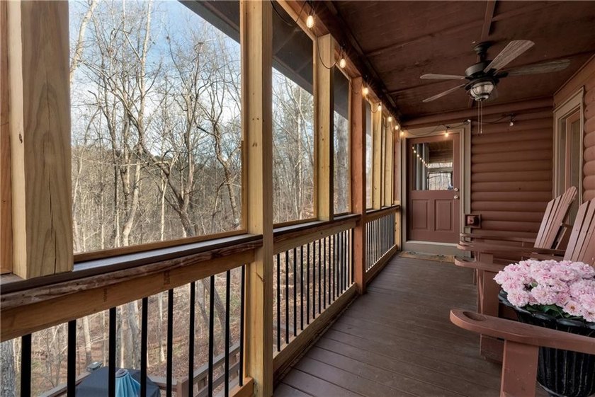 Stunning 3 bed 3 bath log cabin on 2.82 acres of serenity with a - photo 50