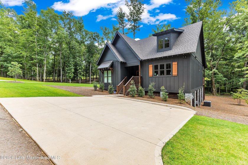 One-Level Home | Corner Lot | Water Access with Assigned Boat - photo 28