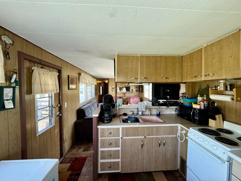 A charming hideaway on Roykota Bay - Lake City, SD! Located just - photo 22