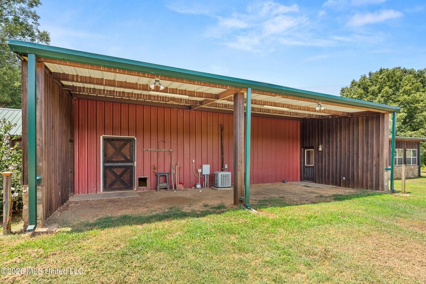 Welcome to 748 Bluegoose Road in Sarah MS, where rustic - photo 28